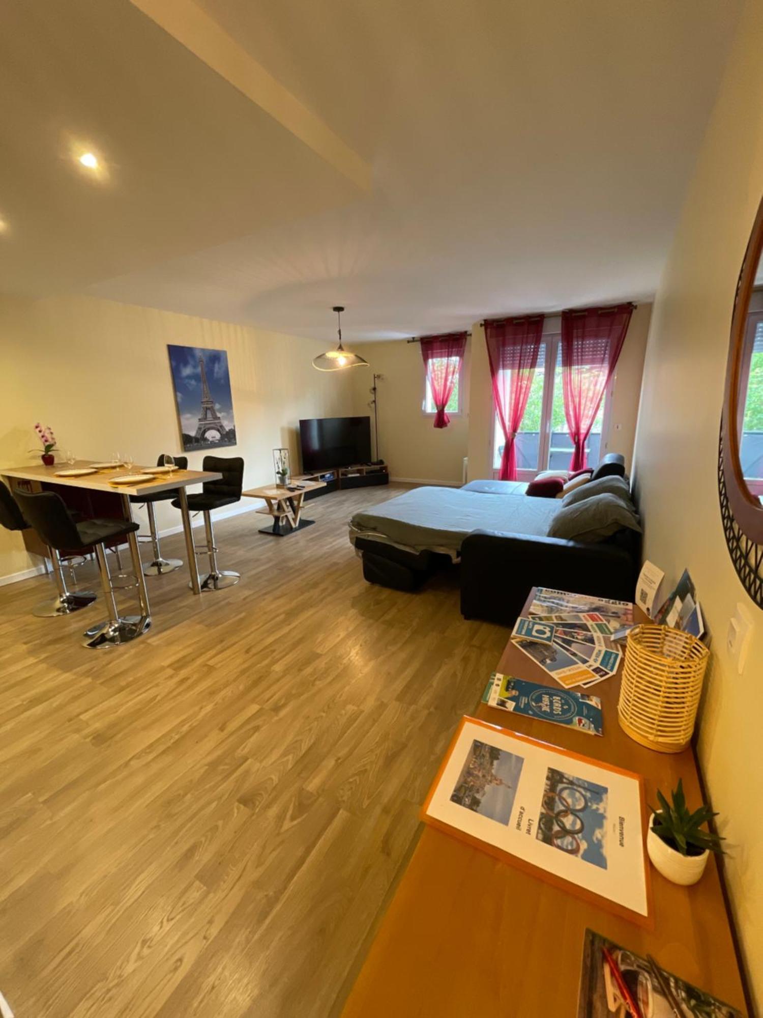 Paris Disneyland Appartement Centre-Ville, Parking, Au Coeur De L'Aviron Vaires-sur-Marne Buitenkant foto